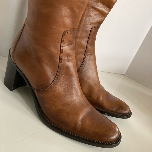 Vintage Brown Leather Knee High Women’s Boots Size 39 - Picture 2 of 8